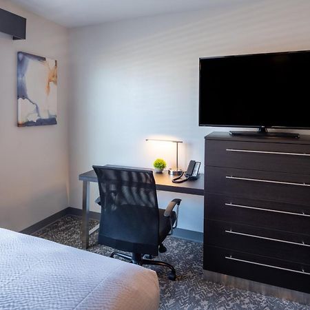 Stayapt Suites Alexandria-Fort Belvoir エクステリア 写真