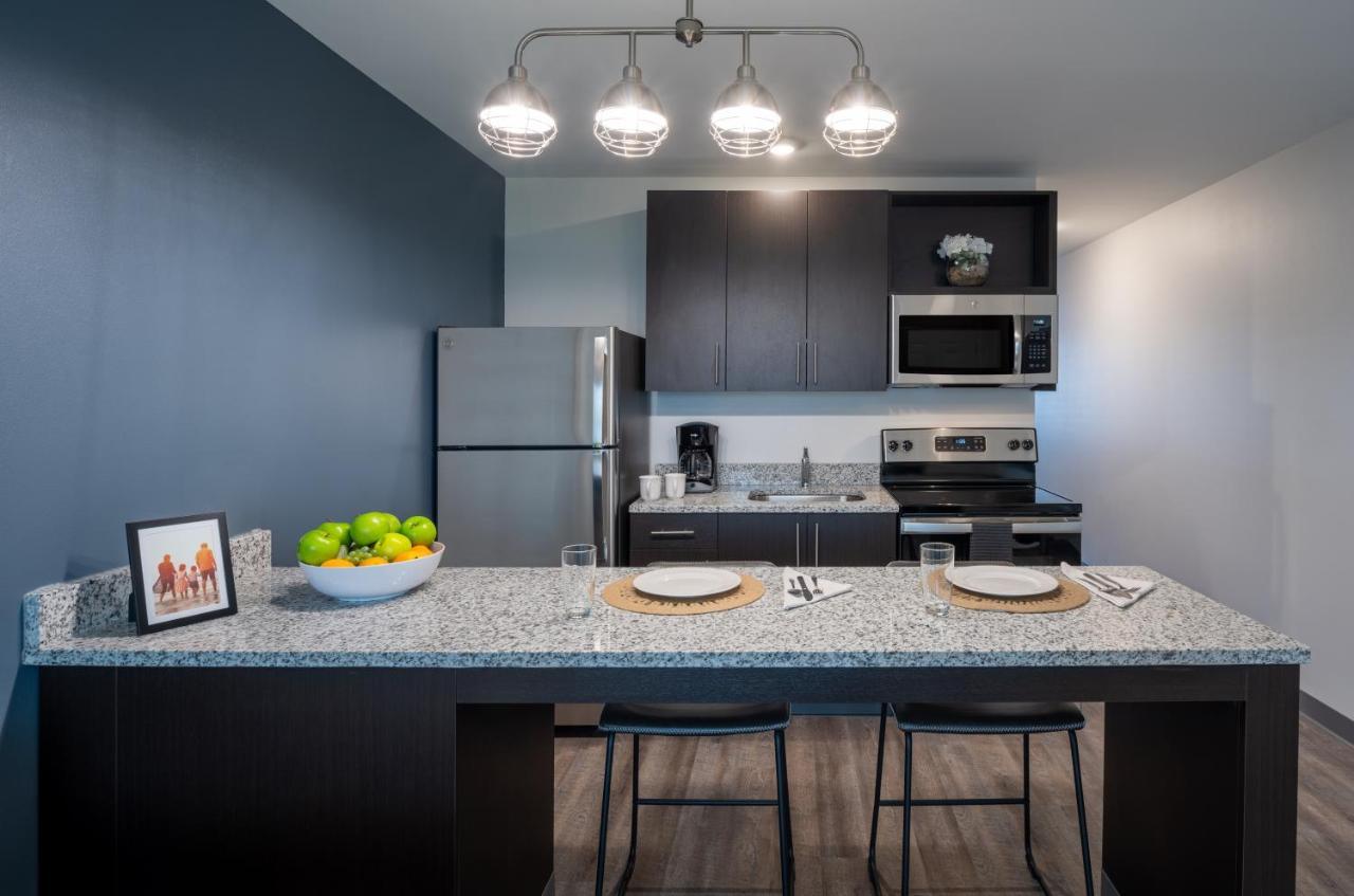 Stayapt Suites Alexandria-Fort Belvoir エクステリア 写真