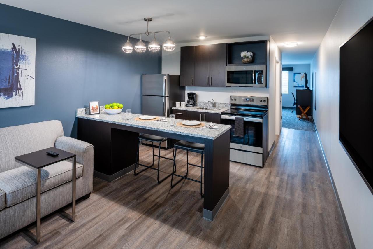 Stayapt Suites Alexandria-Fort Belvoir エクステリア 写真