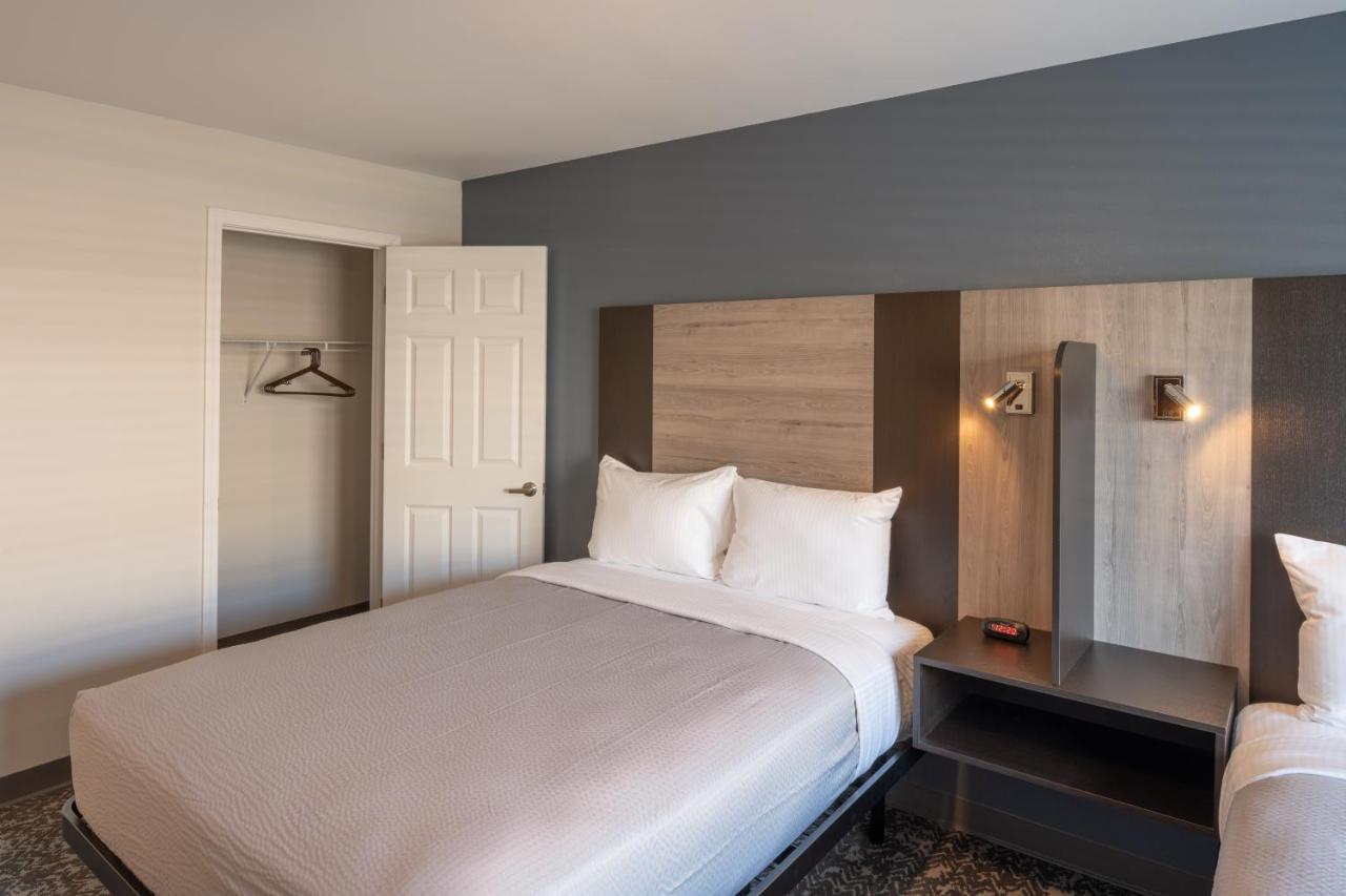 Stayapt Suites Alexandria-Fort Belvoir エクステリア 写真