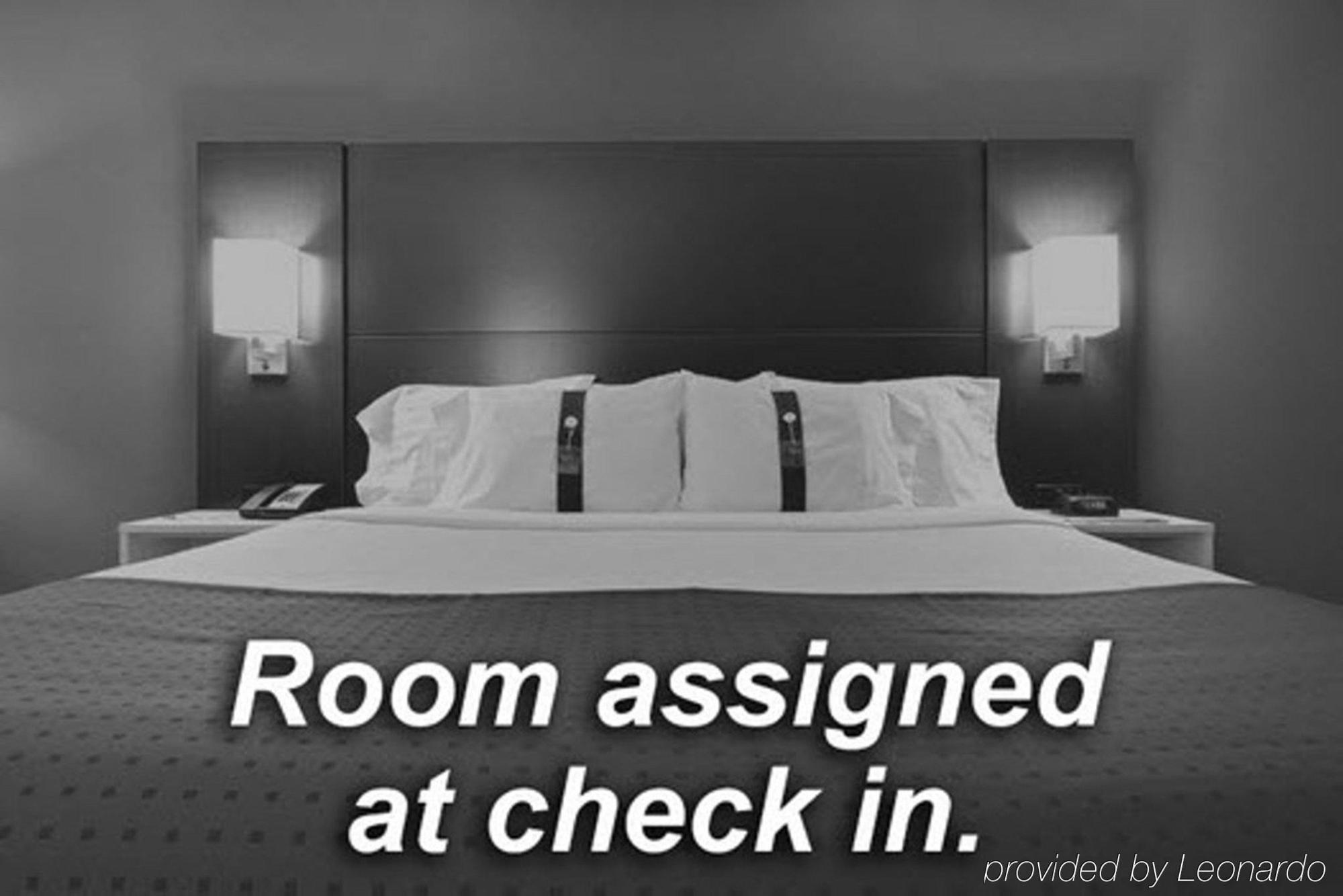 Stayapt Suites Alexandria-Fort Belvoir エクステリア 写真