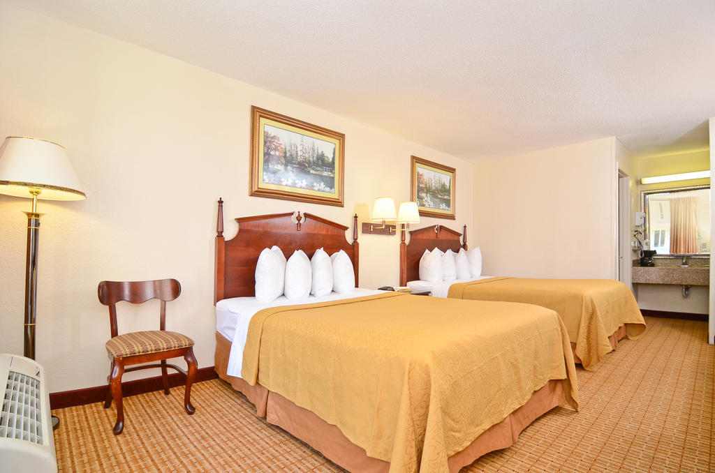 Stayapt Suites Alexandria-Fort Belvoir 部屋 写真