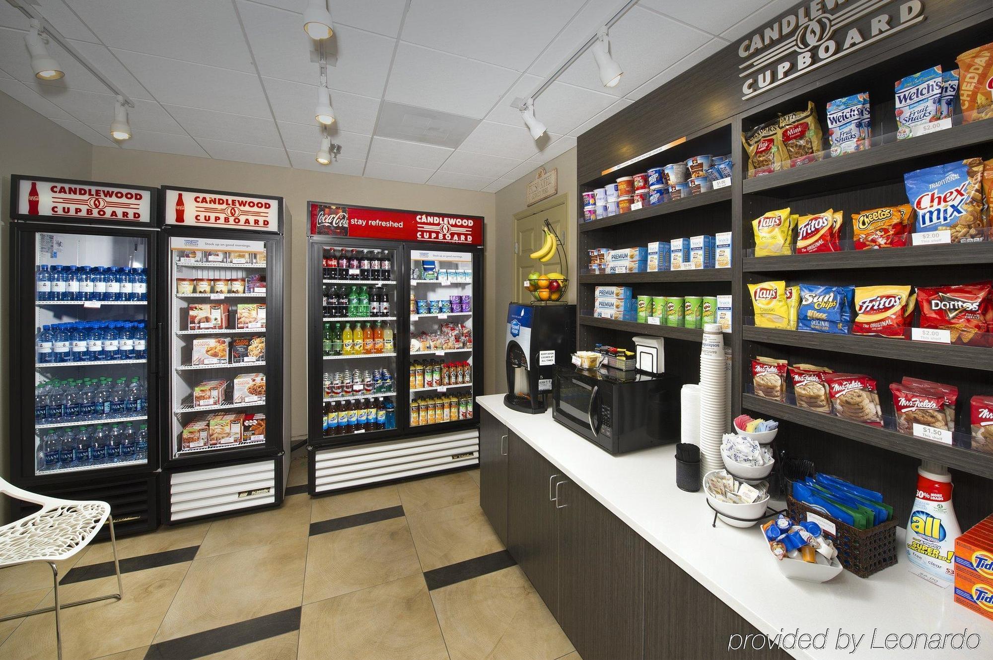 Stayapt Suites Alexandria-Fort Belvoir エクステリア 写真