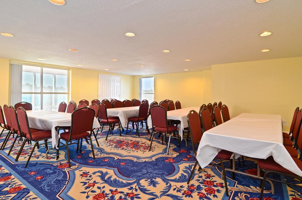 Stayapt Suites Alexandria-Fort Belvoir ビジネス 写真